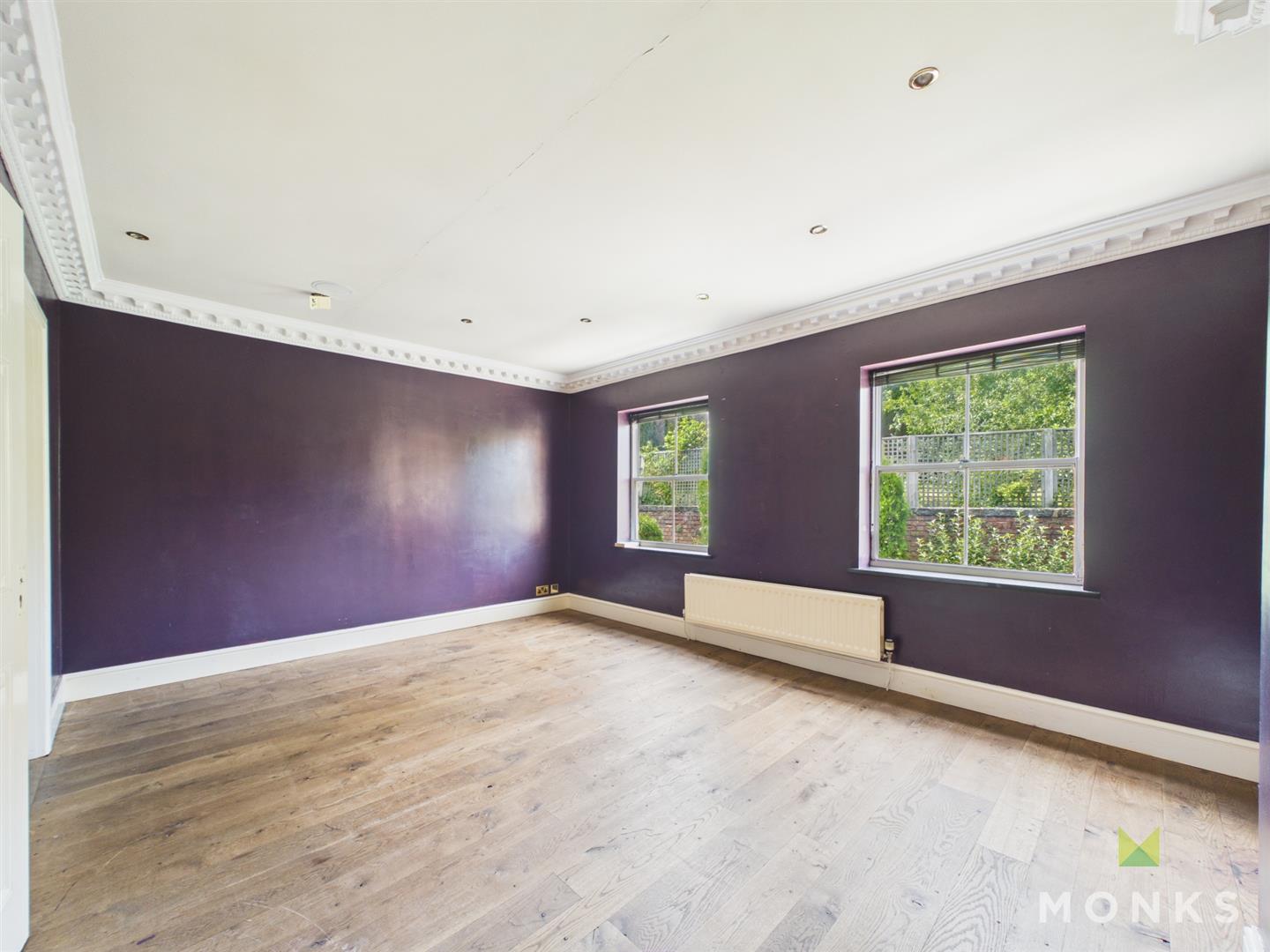 7 Bishopstone Mansions Town Walls, Shrewsbury, SY1 1UE For Sale